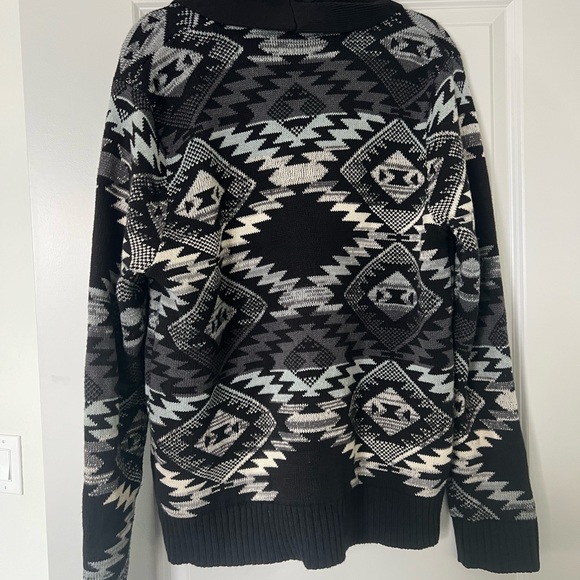 Southwestern Black Sweater Cardigan - Picture 2 of 4